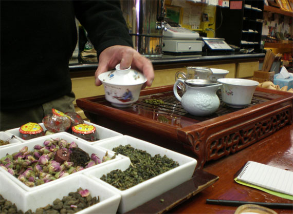 Chinatown & North Beach/Little Italy Walking Tour: Food & History image