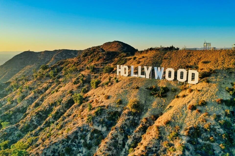 Los Angeles team building skyline