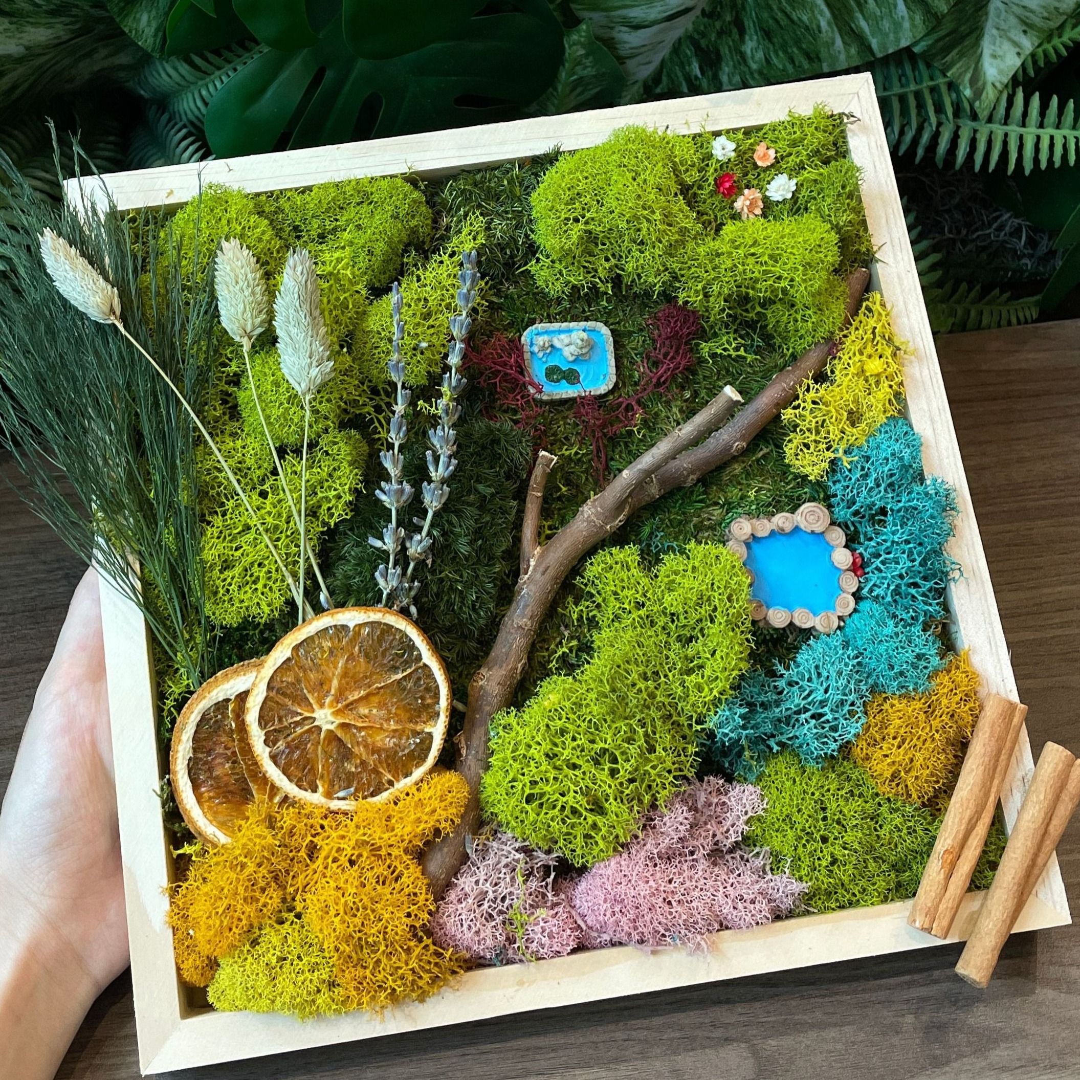 Virtual Moss Wall Art Workshop