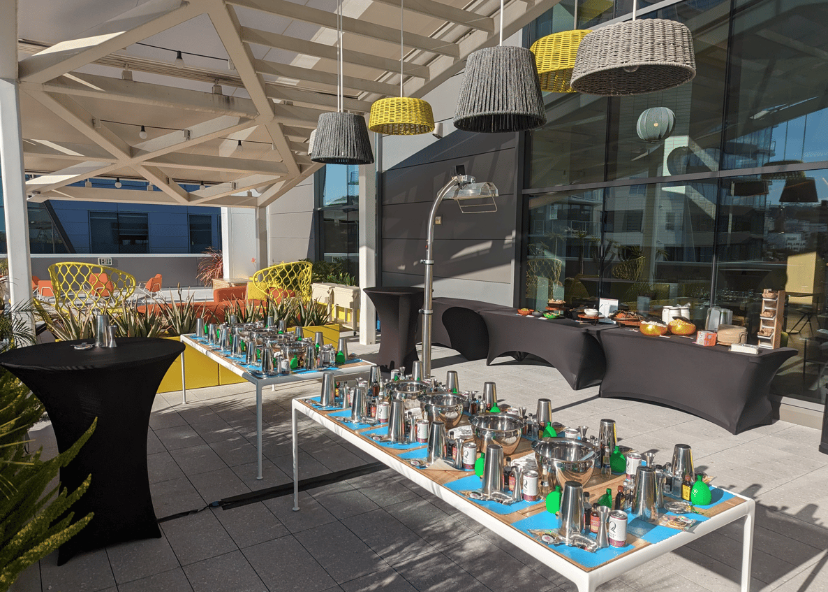 Learn to shake like an expert: Mixology Workshop image #2