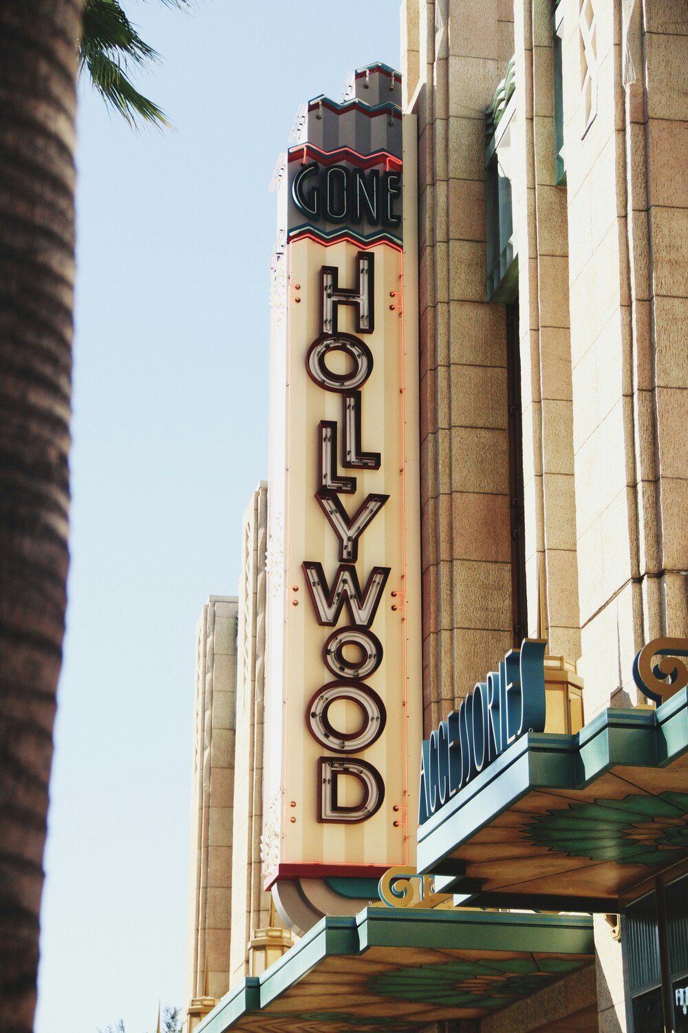 Hollywood Mix n' Mingle image #2