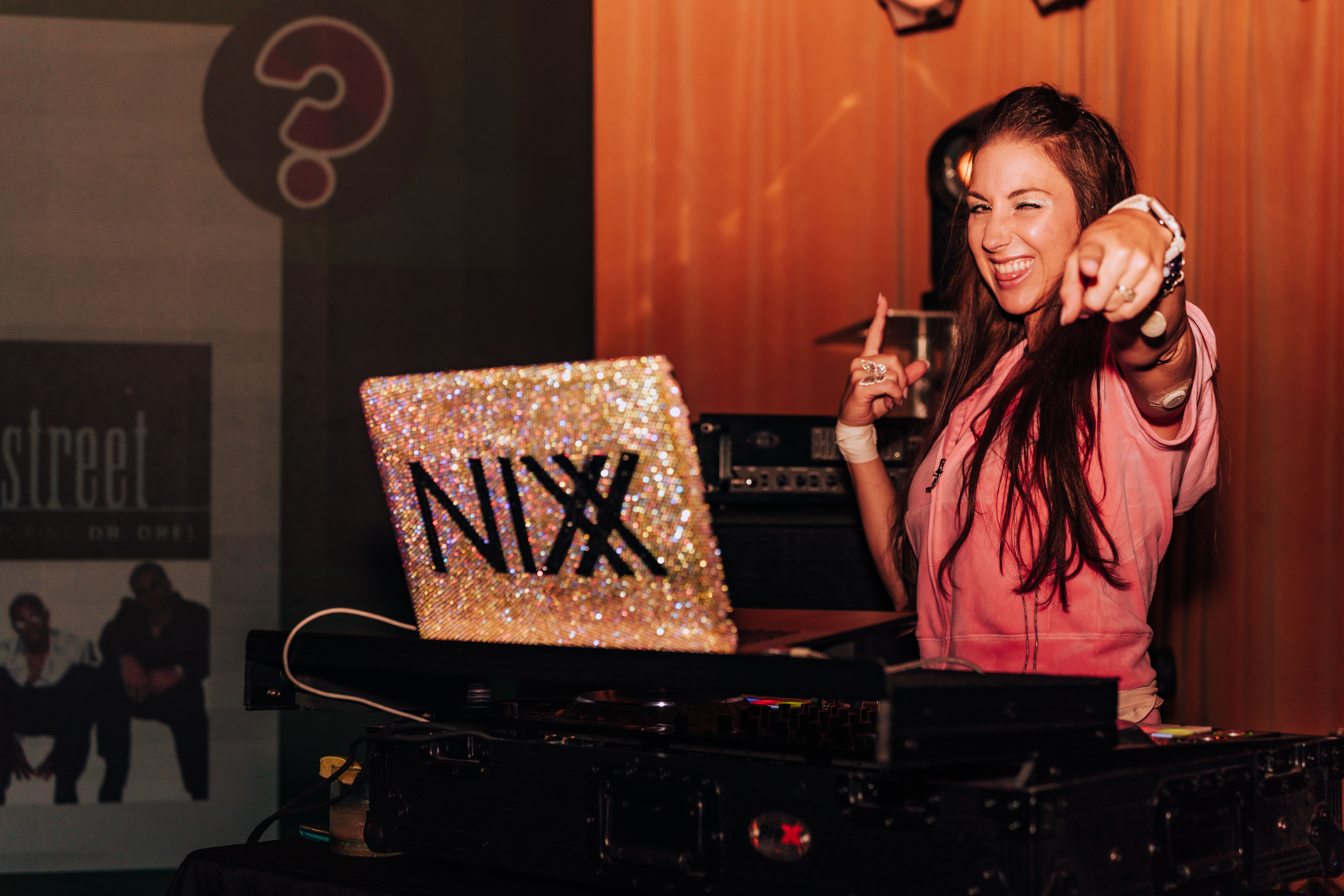Interactive Music Trivia Gameshow photo 24