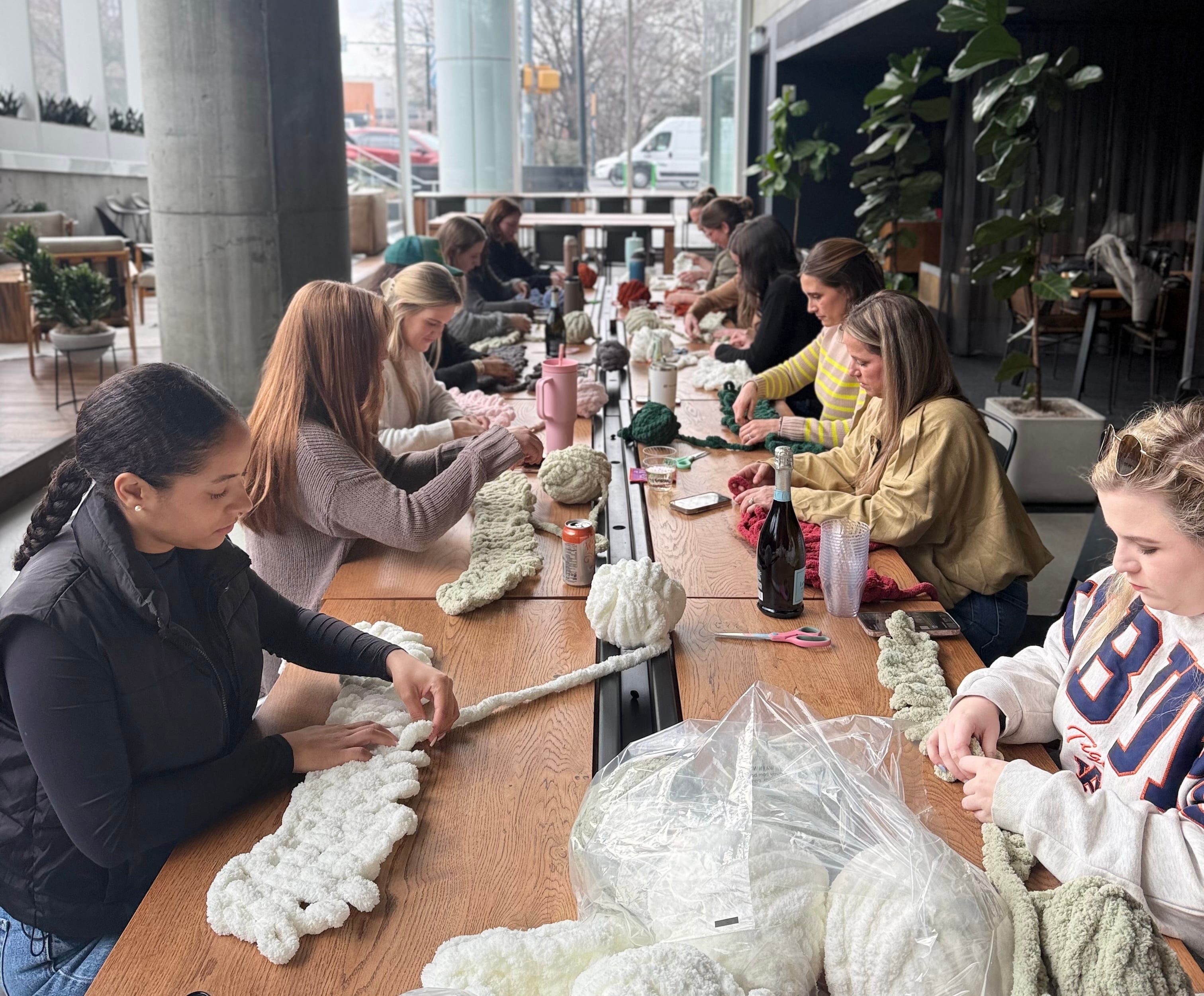 Cozy Connections: Hand-Knit a Luxury Blanket Together image #2