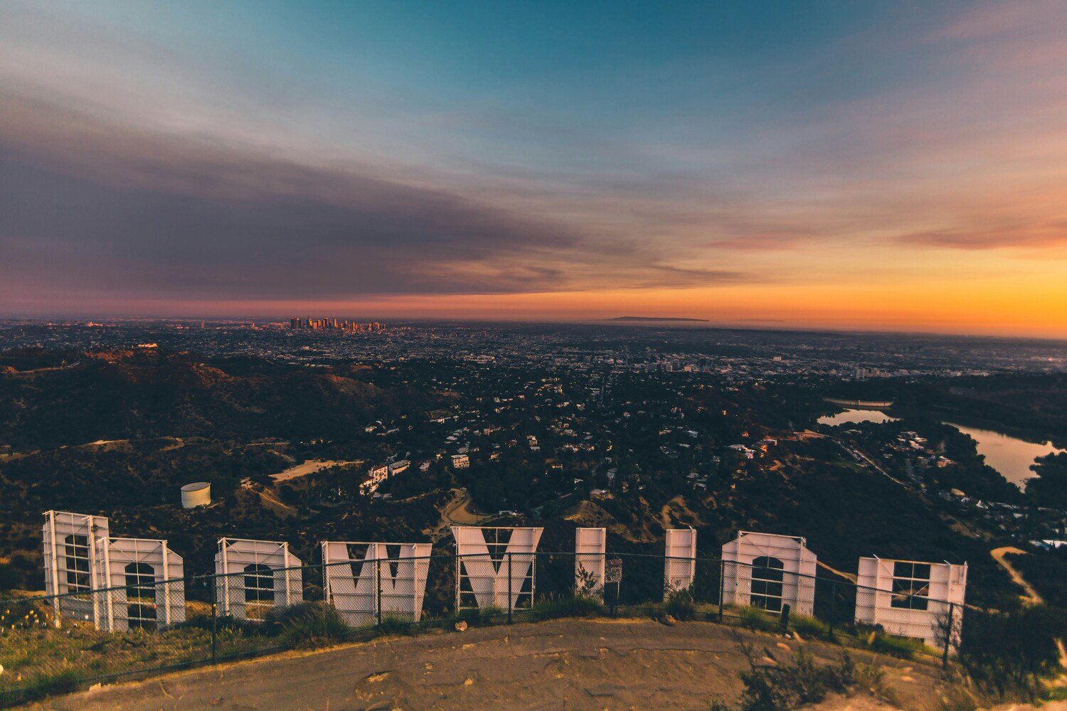 Hollywood Ultimate Trivia Showdown image