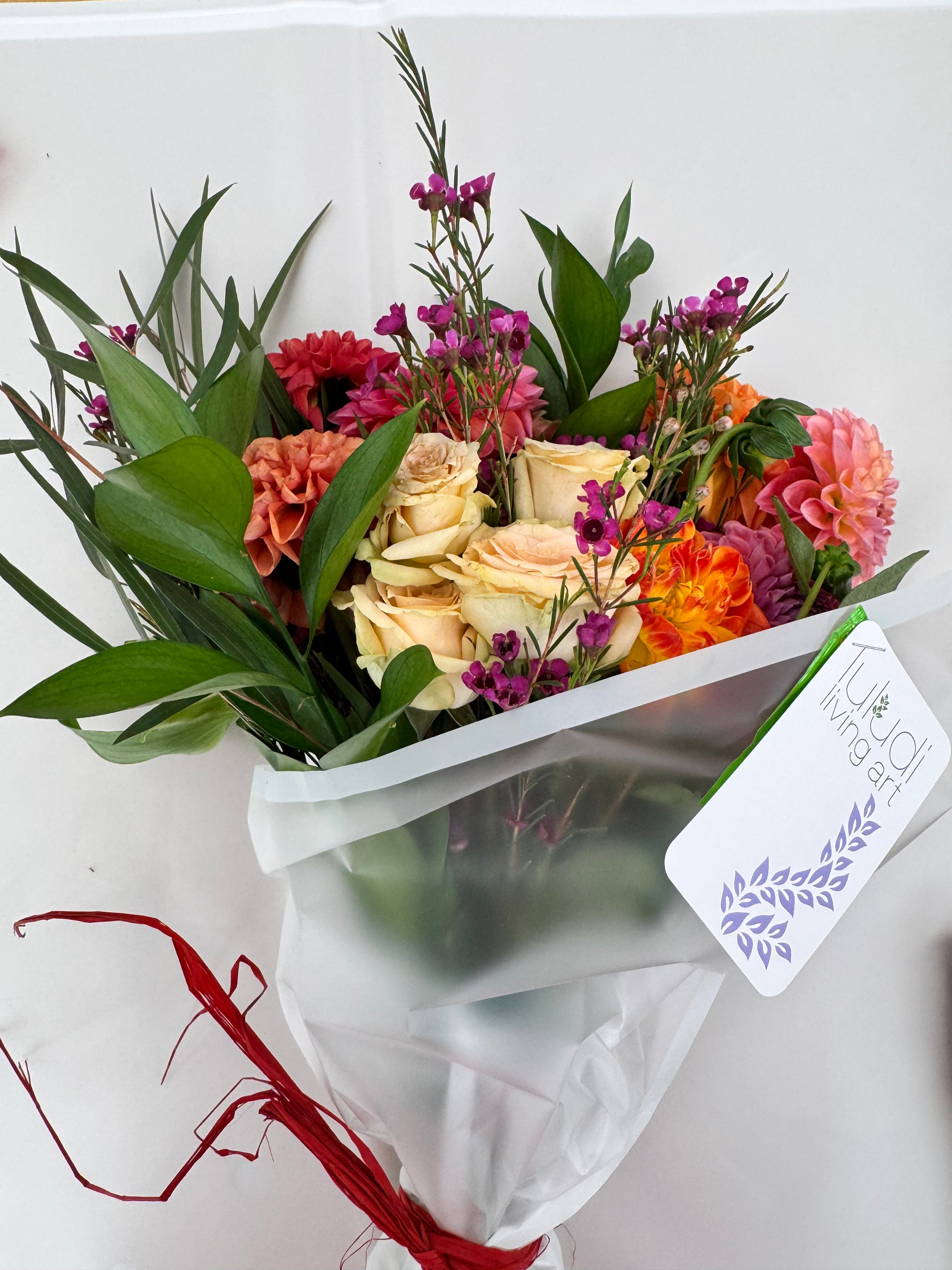 Flower Power Hour: Flower Arrangement Workshop NYC image