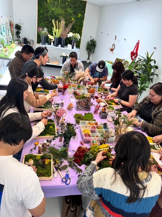 Creative Moss Wall Art Design Workshop NYC image